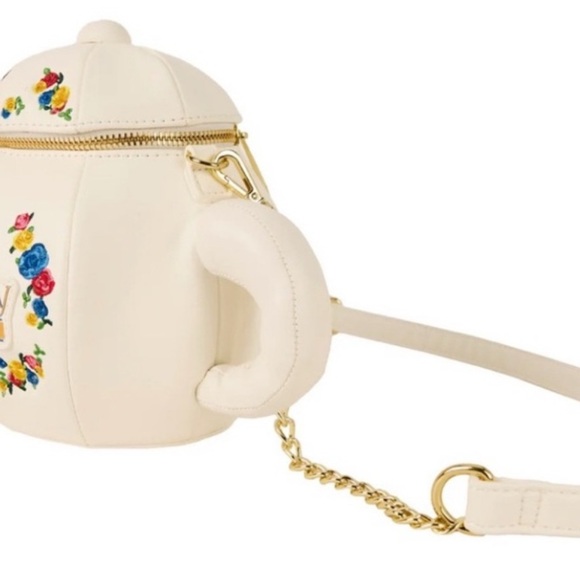 Loungefly Gilmore Girls Dragonfly Inn Figural Teapot Crossbody Bag NEW NWT - Picture 3 of 5